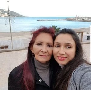 Meet your Posher, Eida